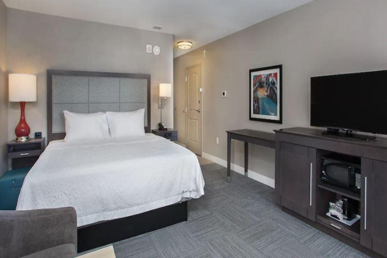 Hampton Inn Vincennes Buitenkant foto