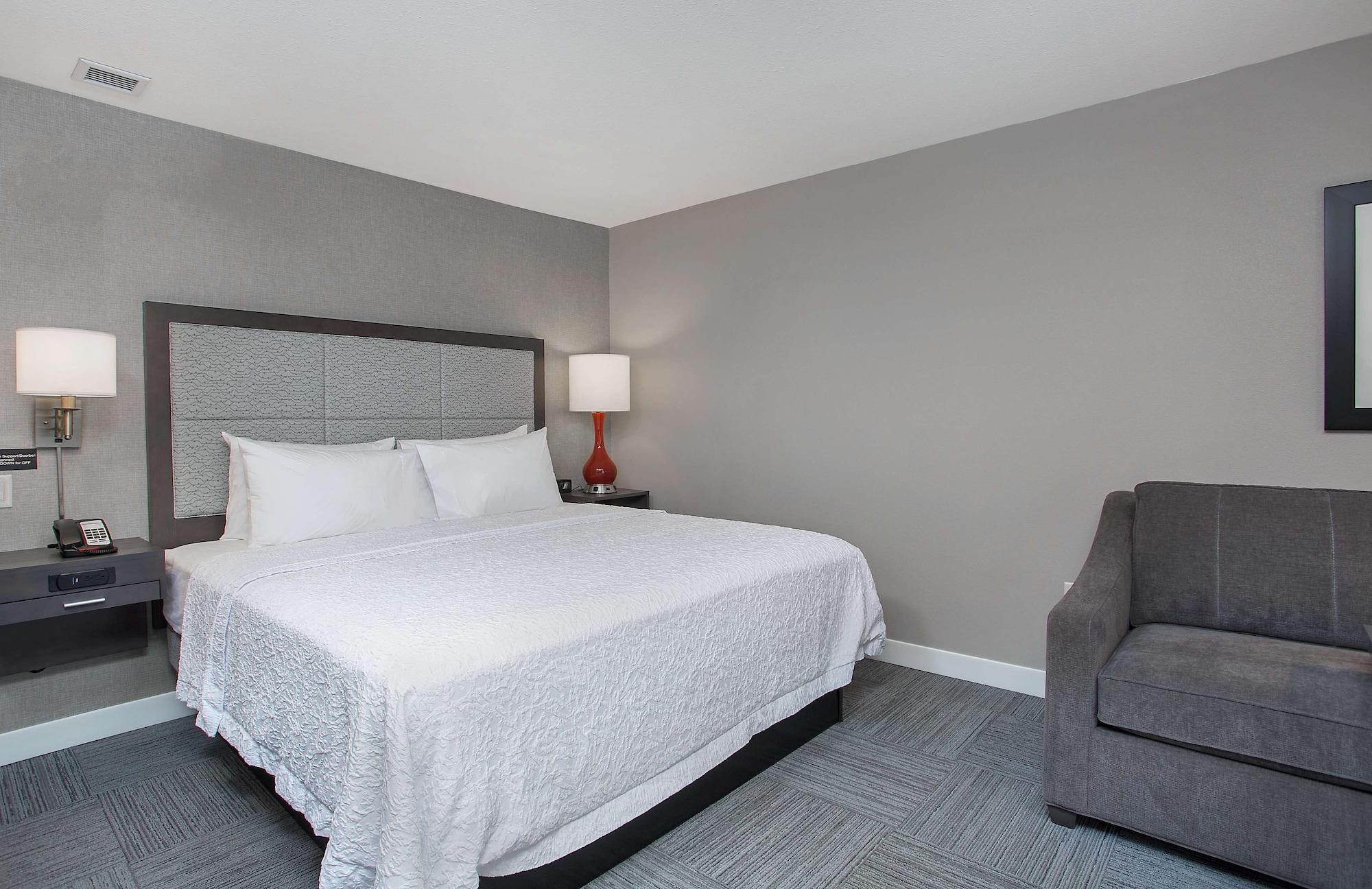 Hampton Inn Vincennes Buitenkant foto