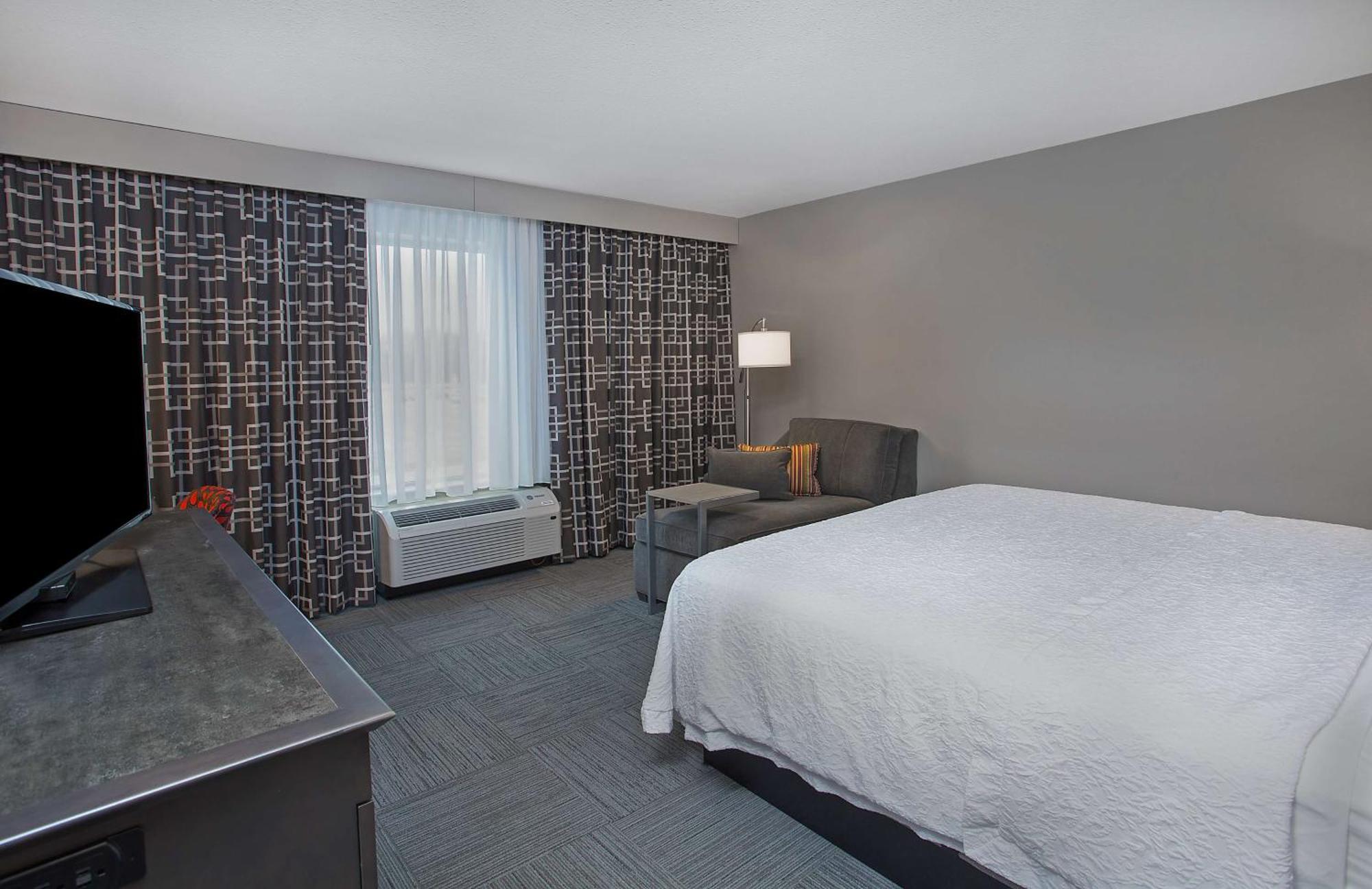 Hampton Inn Vincennes Buitenkant foto