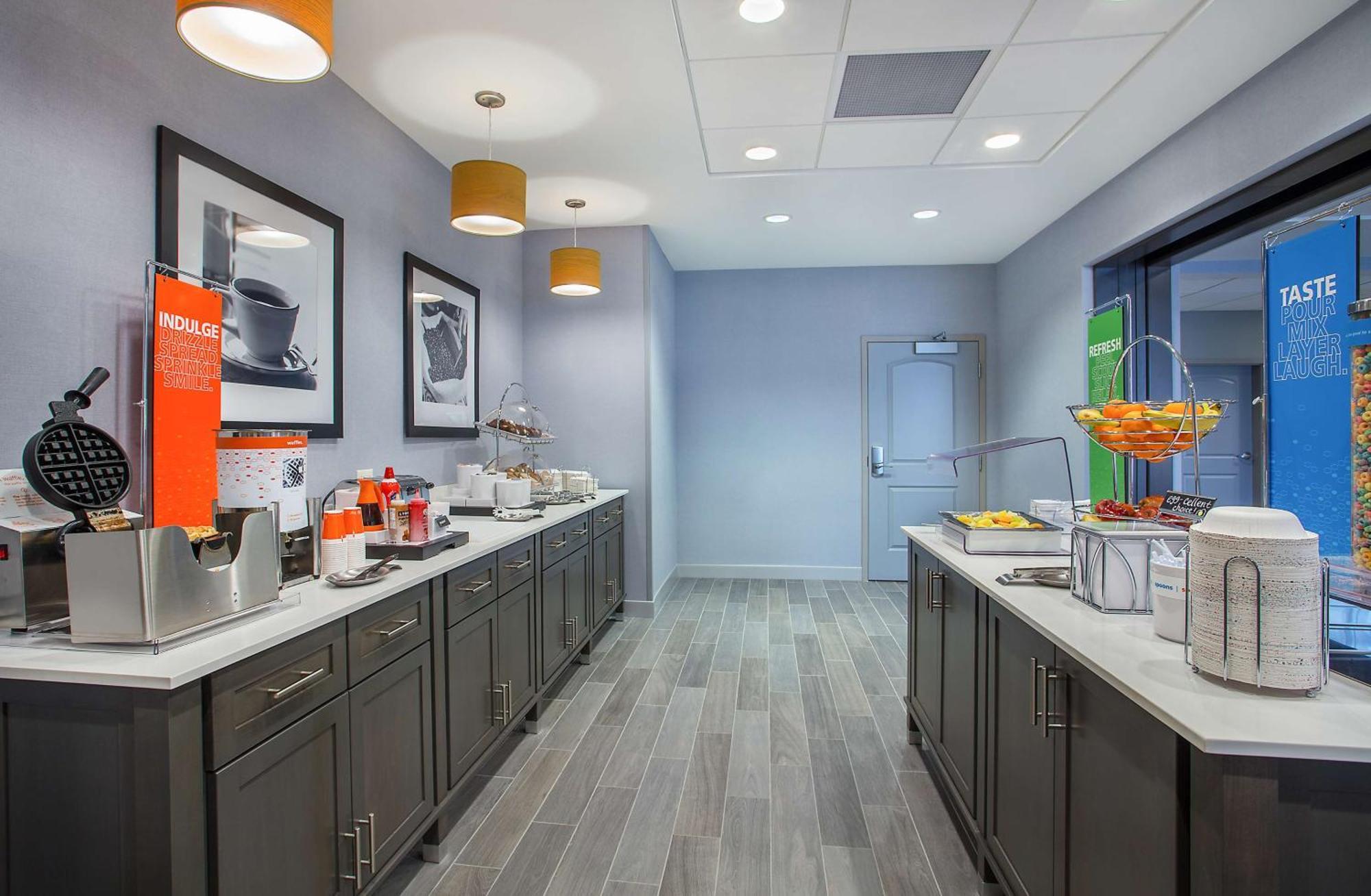 Hampton Inn Vincennes Buitenkant foto